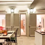 Gocce - Bouganvillea Superb With Views